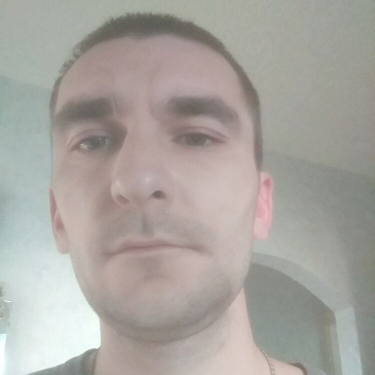  18945886  Sasha, 35 ,    