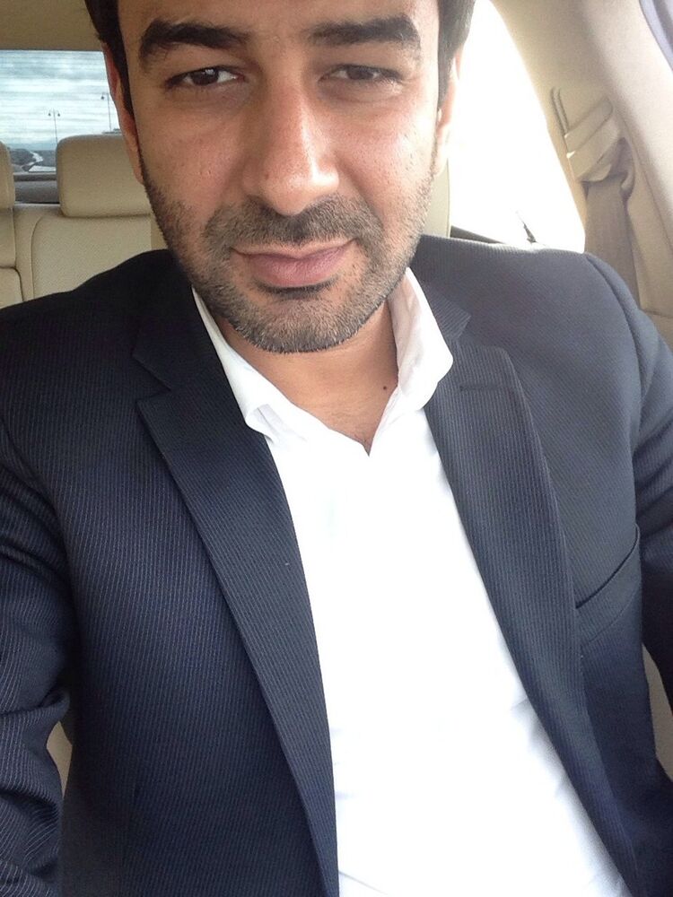  4073456  Farid, 43 ,    