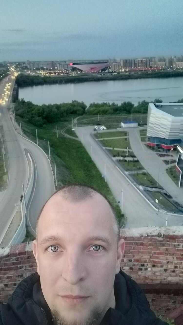  49472256  , 37 ,    