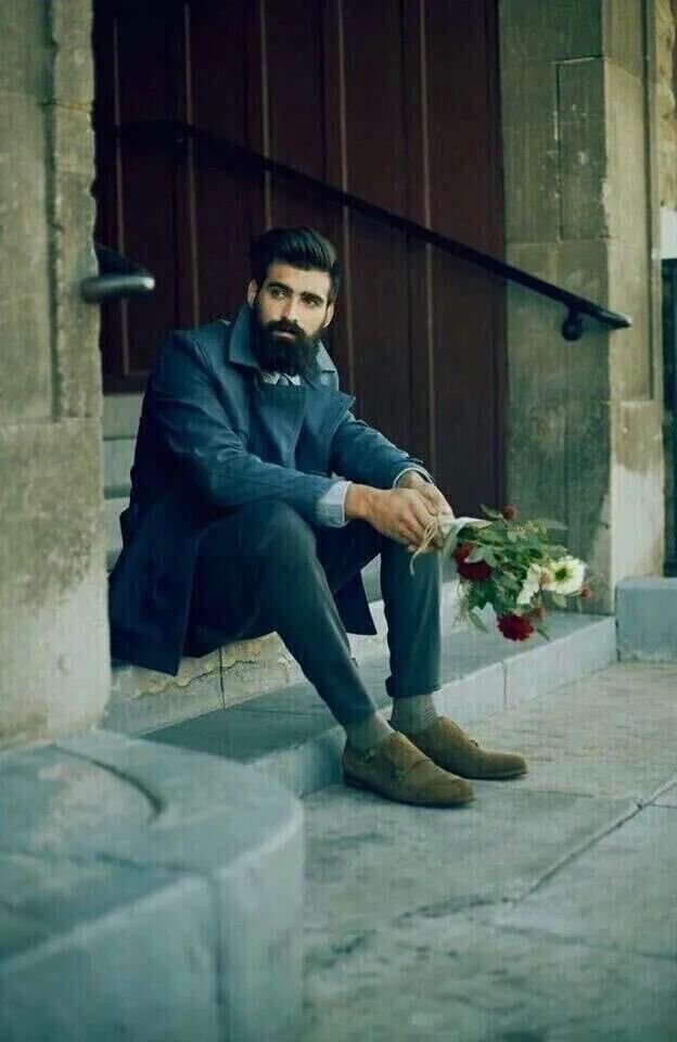  ,   Balu, 25 ,   ,   