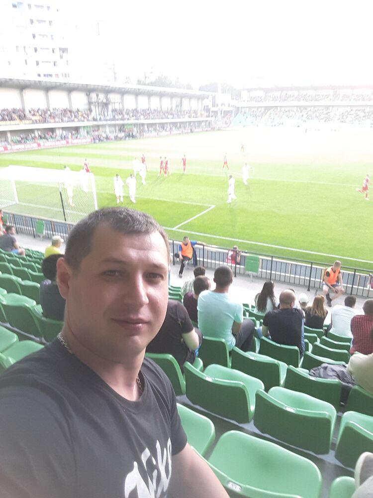  ,   Andrei, 37 ,   ,   