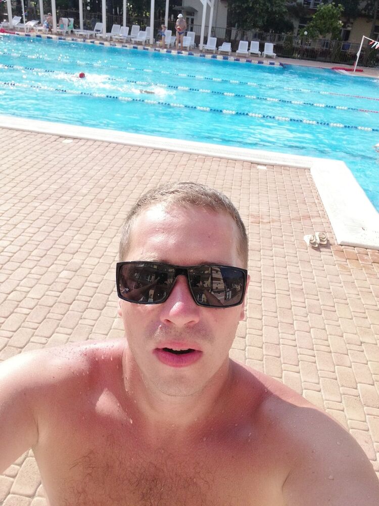 ���� 18439916 ������� ����, 37 ���, ���� ���������� � ����������