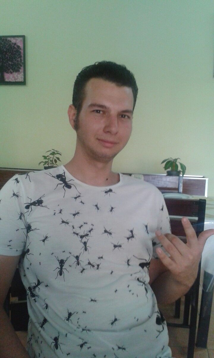  8652436  Id titayler, 31 ,    