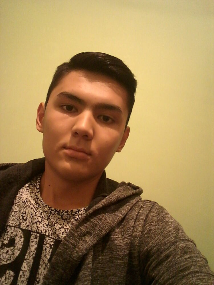  13746426  Axror, 28 ,    