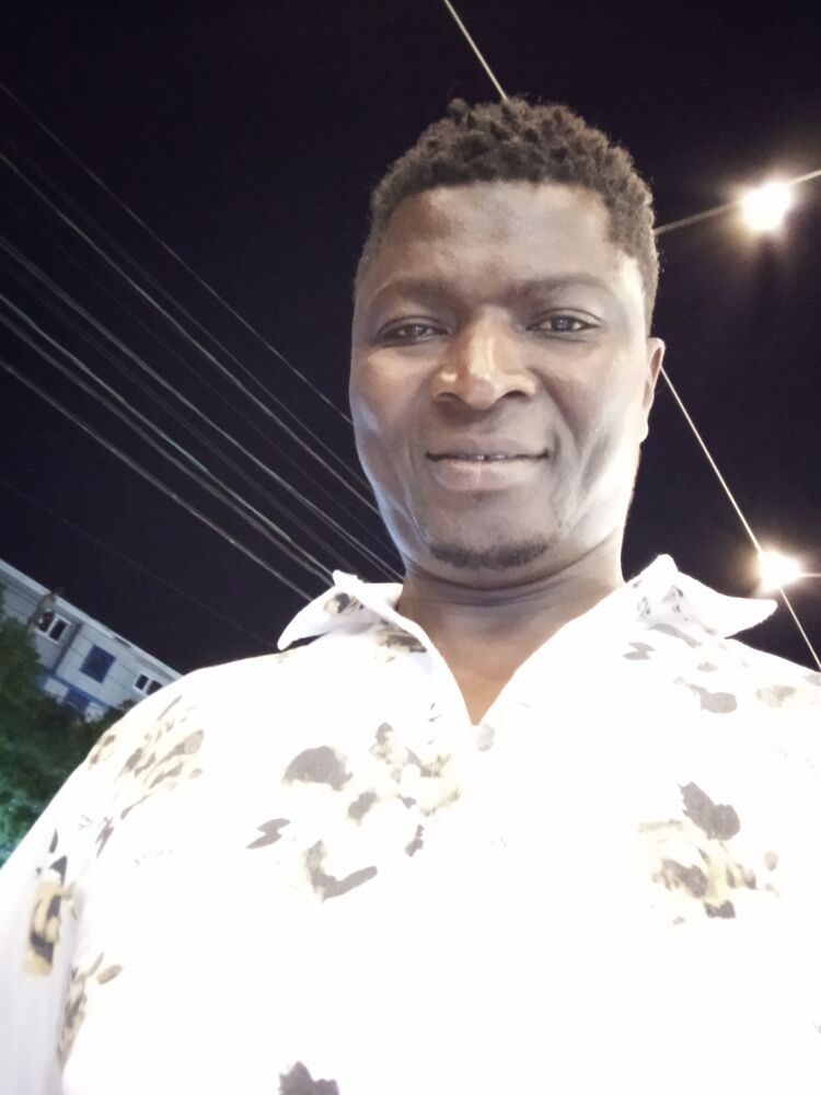  34879476  Iboun, 46 ,    