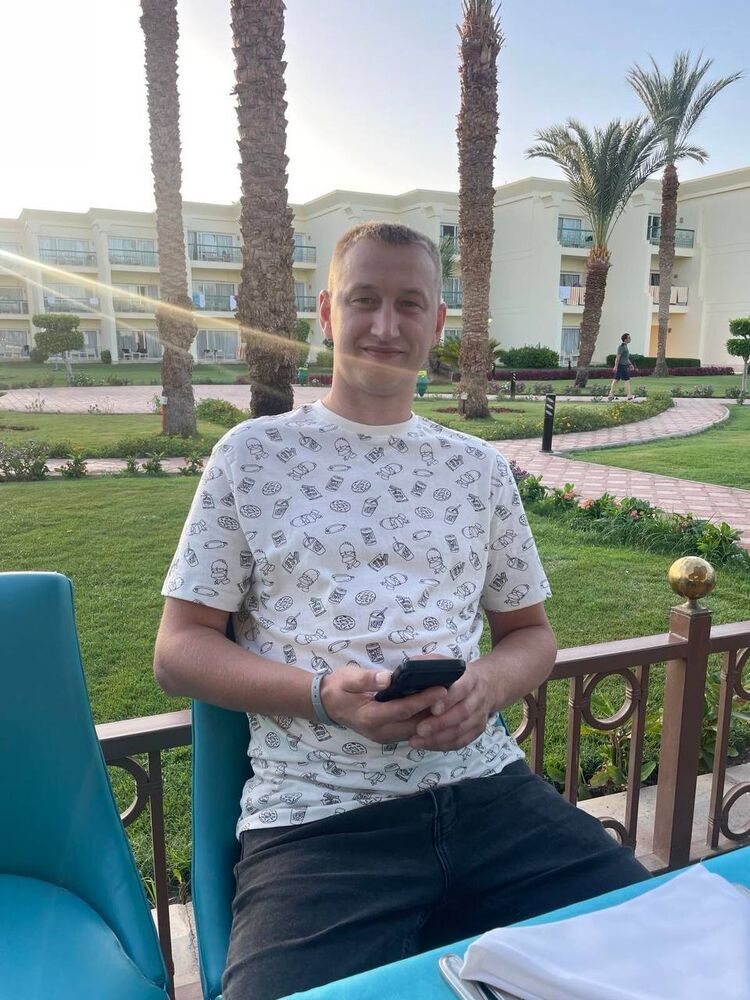  ,   MishA, 27 ,   ,   
