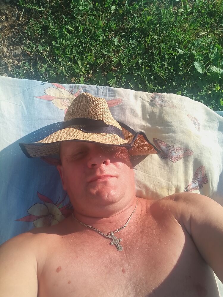 53278766  Urii, 50 ,    