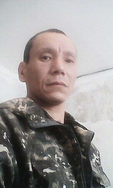  14889846  Dron, 46 ,    
