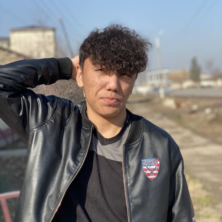  19002746  Farrukh, 24 ,    