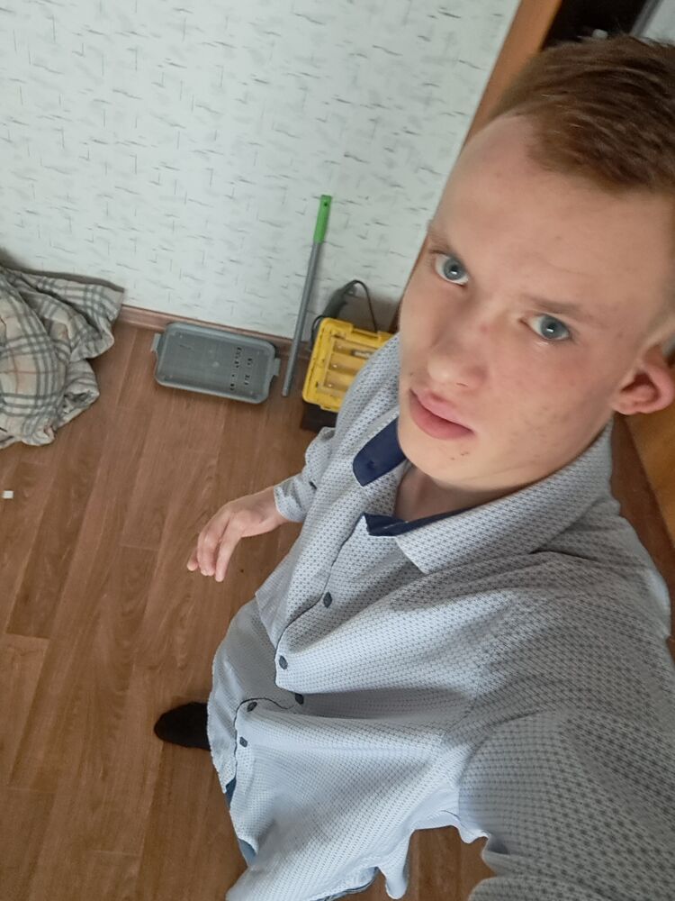 ,   Dmitry, 21 ,   ,   