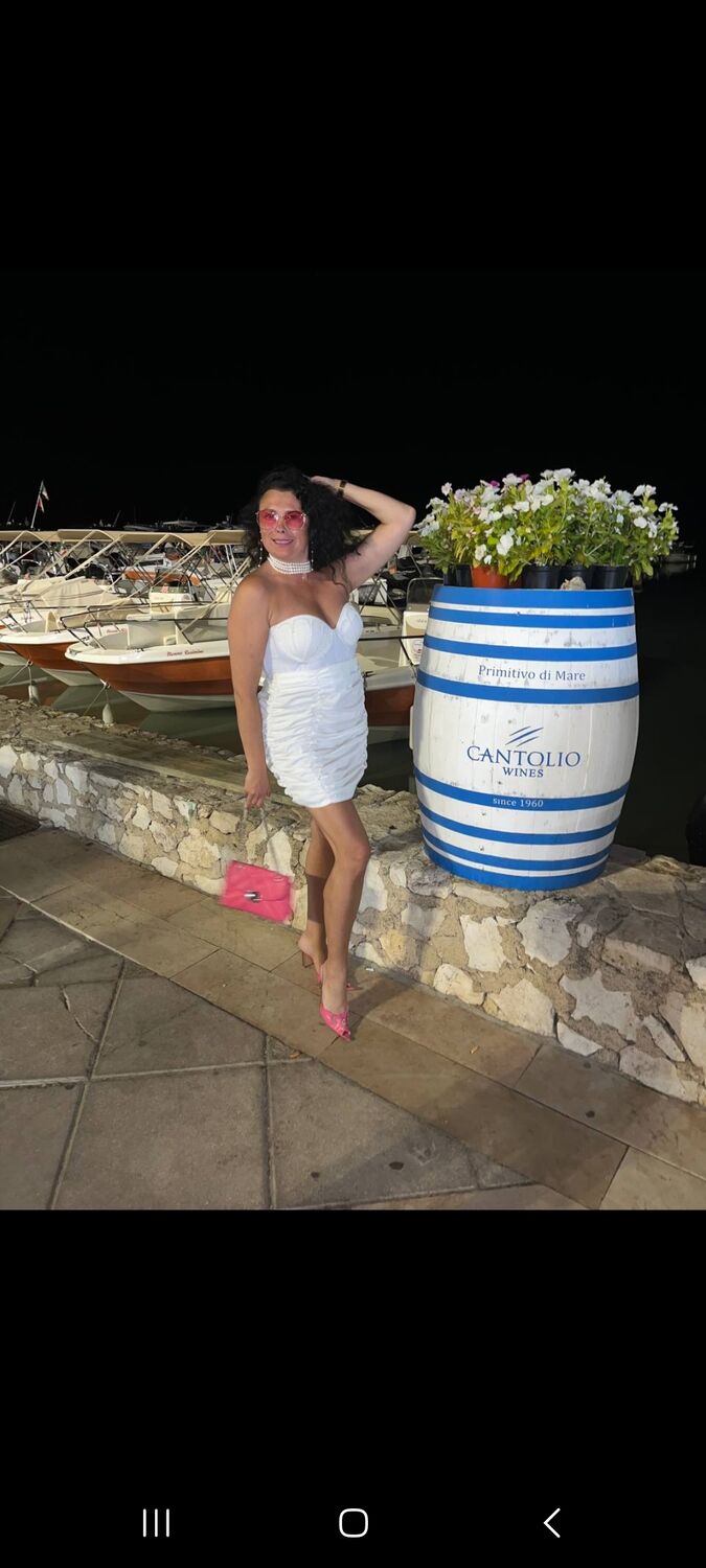  37468286  Marina, 44 ,    Binningen