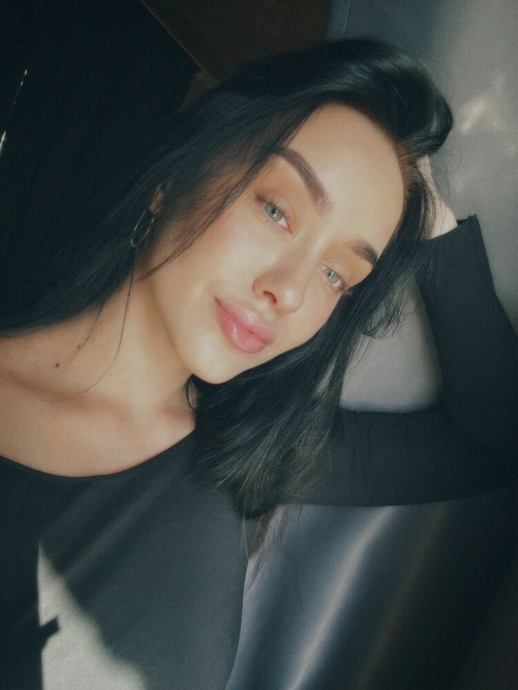  53809266   , 21 ,    