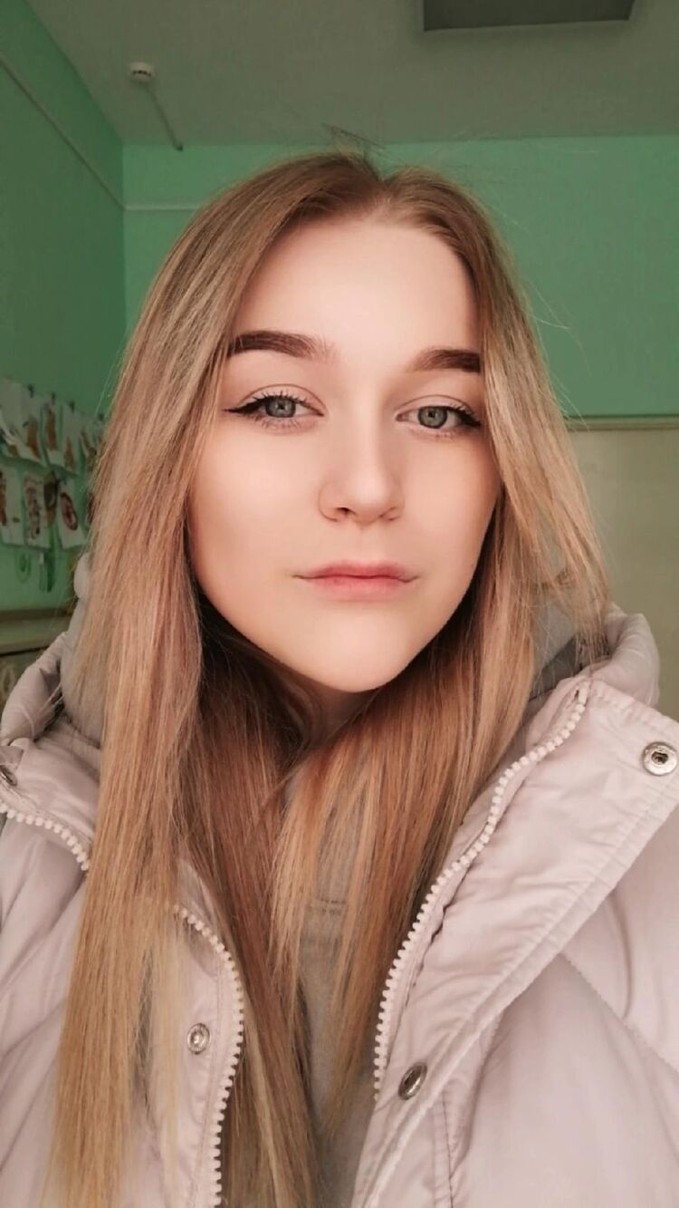 ,   Ekaterina, 21 ,   ,   