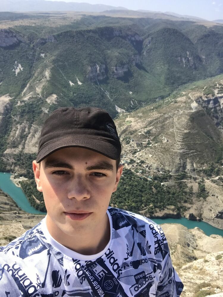  ,   Magomed, 26 ,  