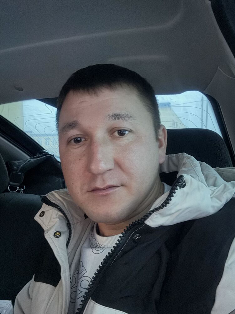  49790556  Grigirij, 36 ,    