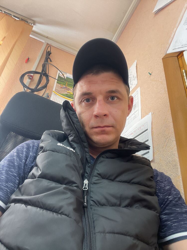  35706796  , 32 ,    