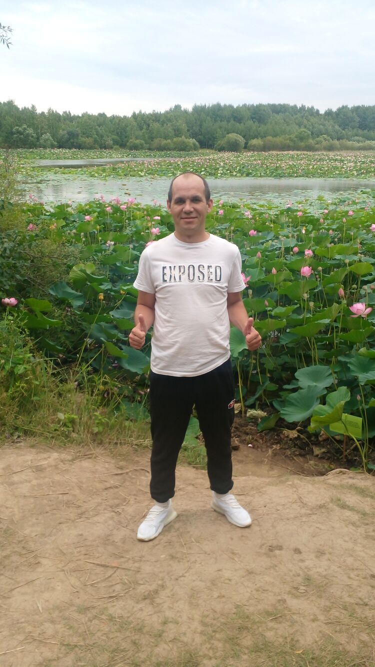  ,   Maks, 38 ,   ,   , c 