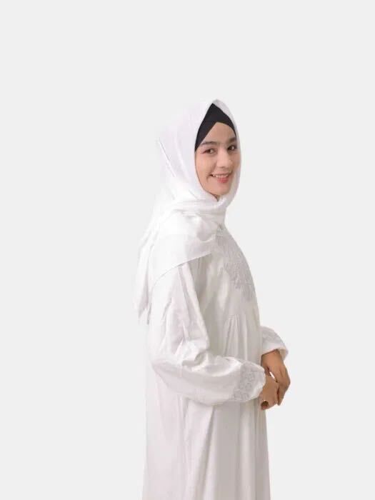  53229136  Diora, 27 ,    