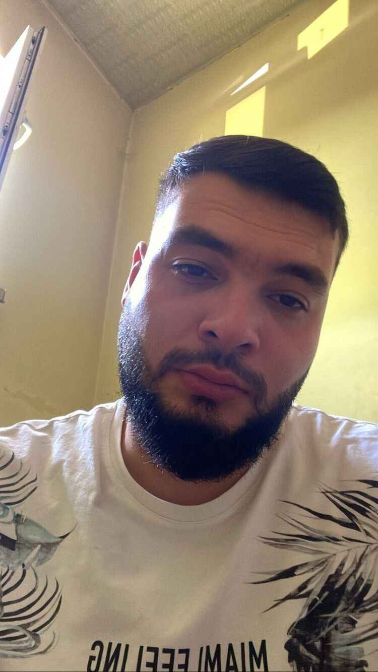  48284806  , 27 ,    
