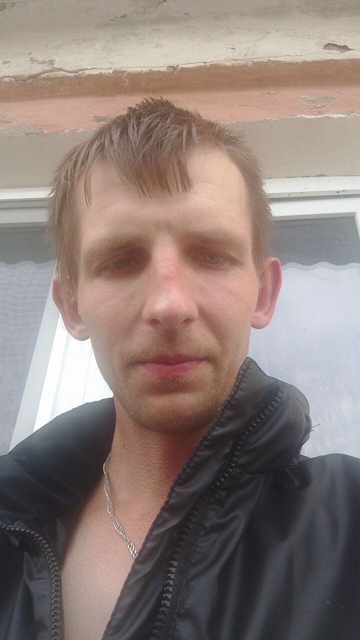  39684656  , 33 ,    