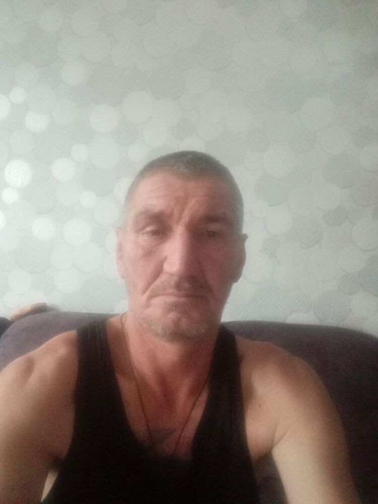  48064556  , 54 ,    -