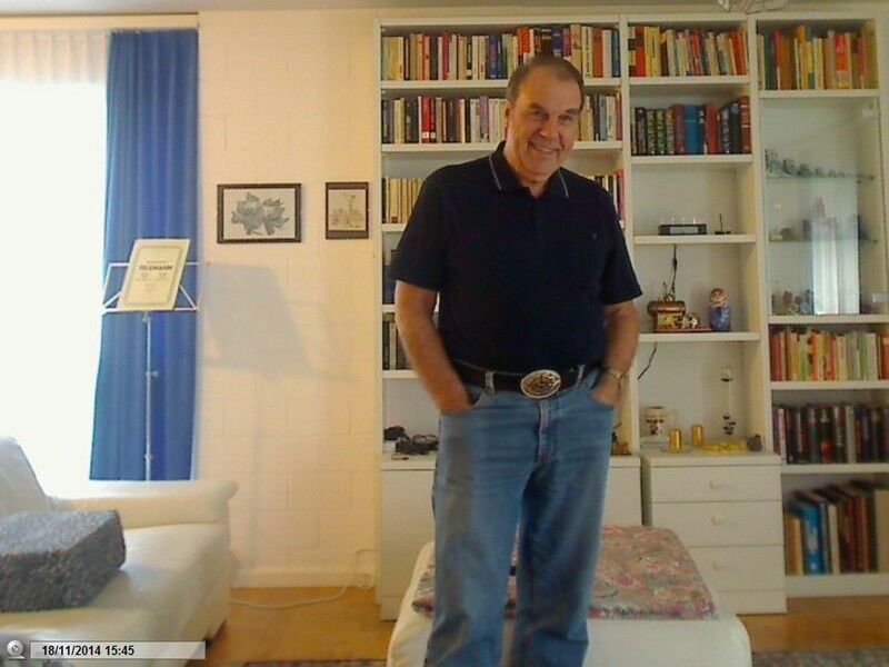  ,   Maksim, 74 ,   ,   , c 
