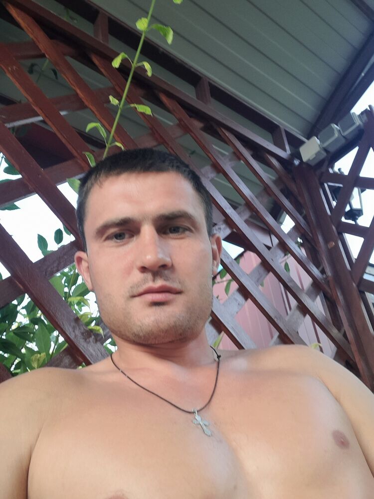 44841256  , 33 ,    