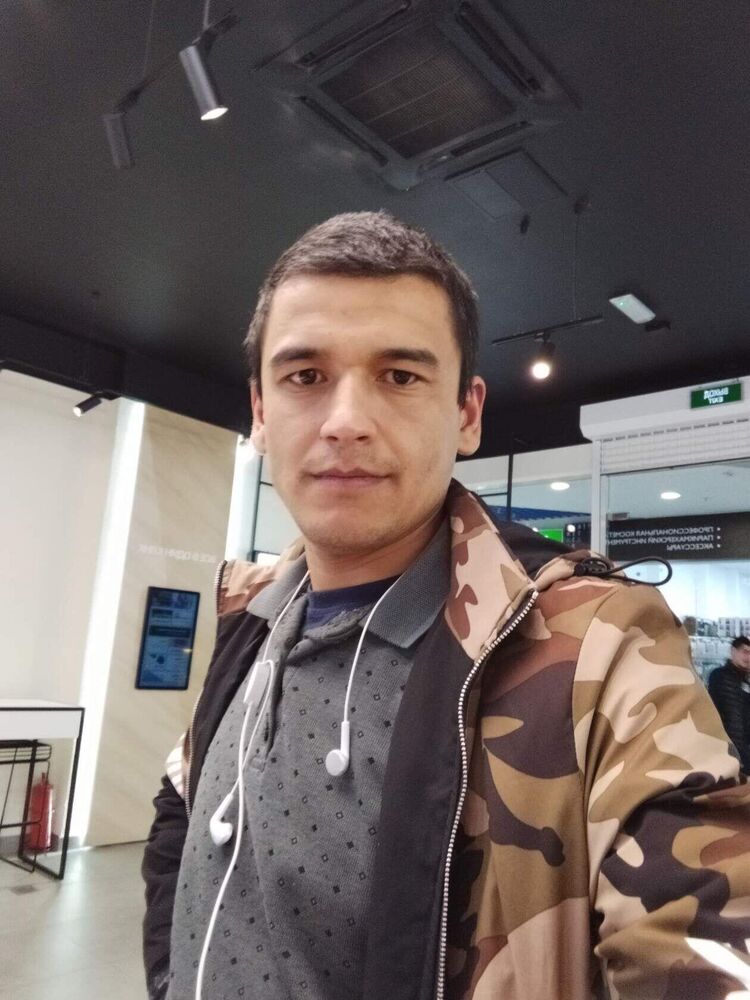  ,   Mansur, 32 ,   ,   
