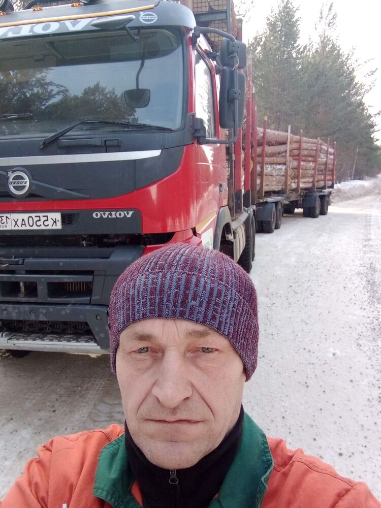  33851646  , 47 ,    