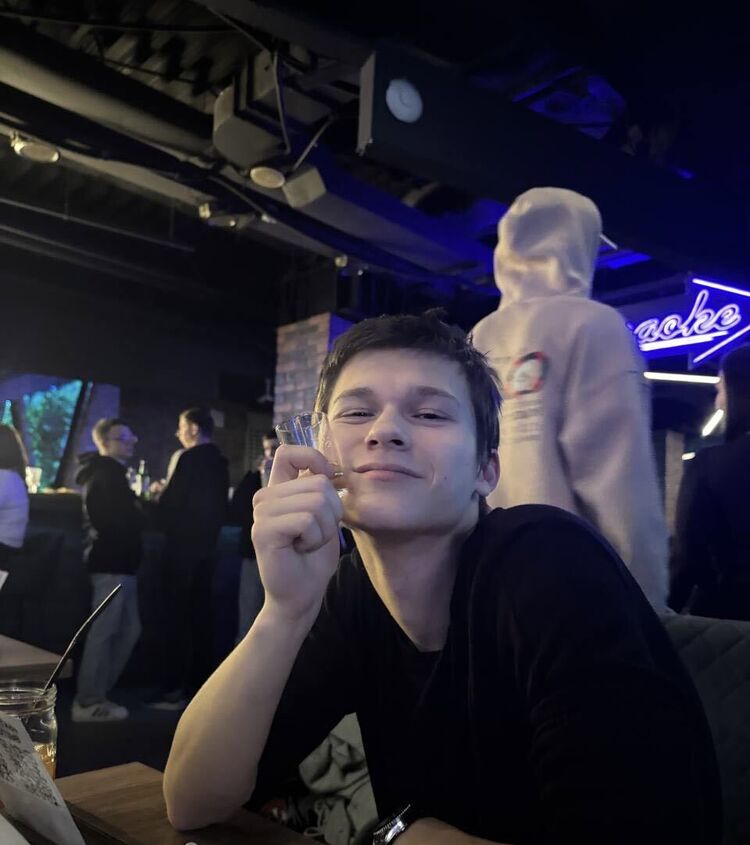  53827516  , 20 ,    -