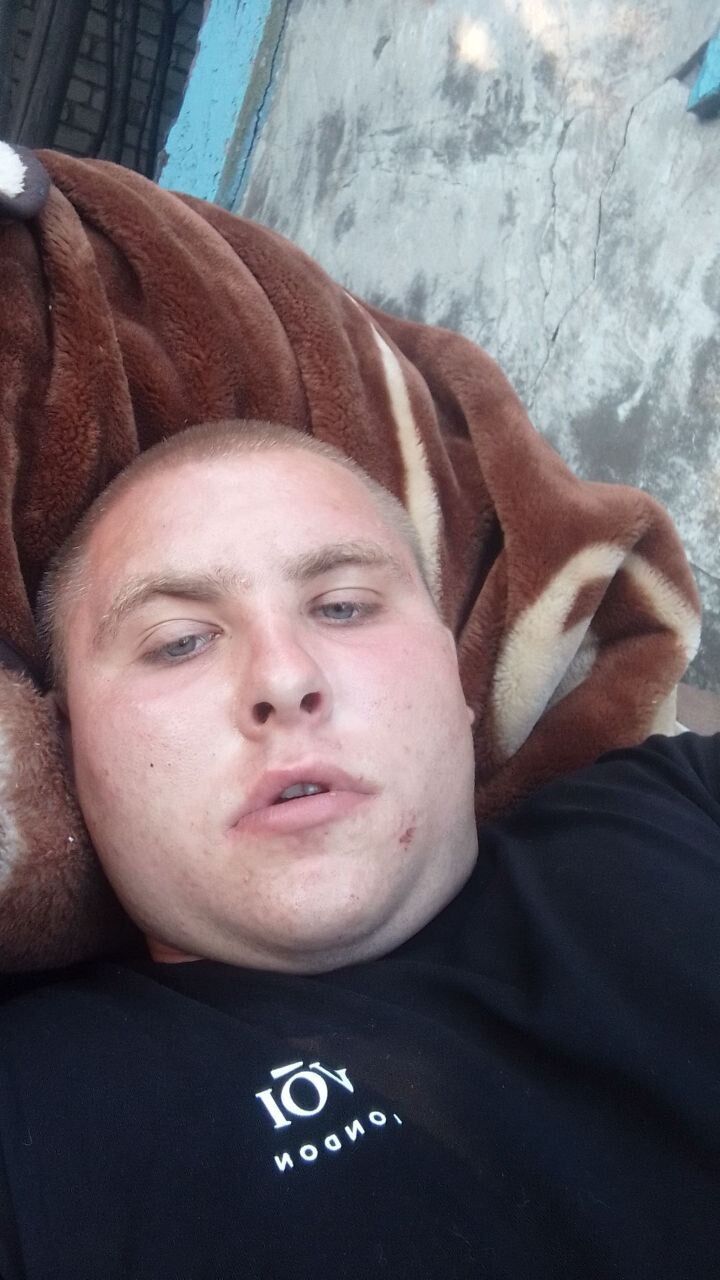  44972936    , 20 ,    