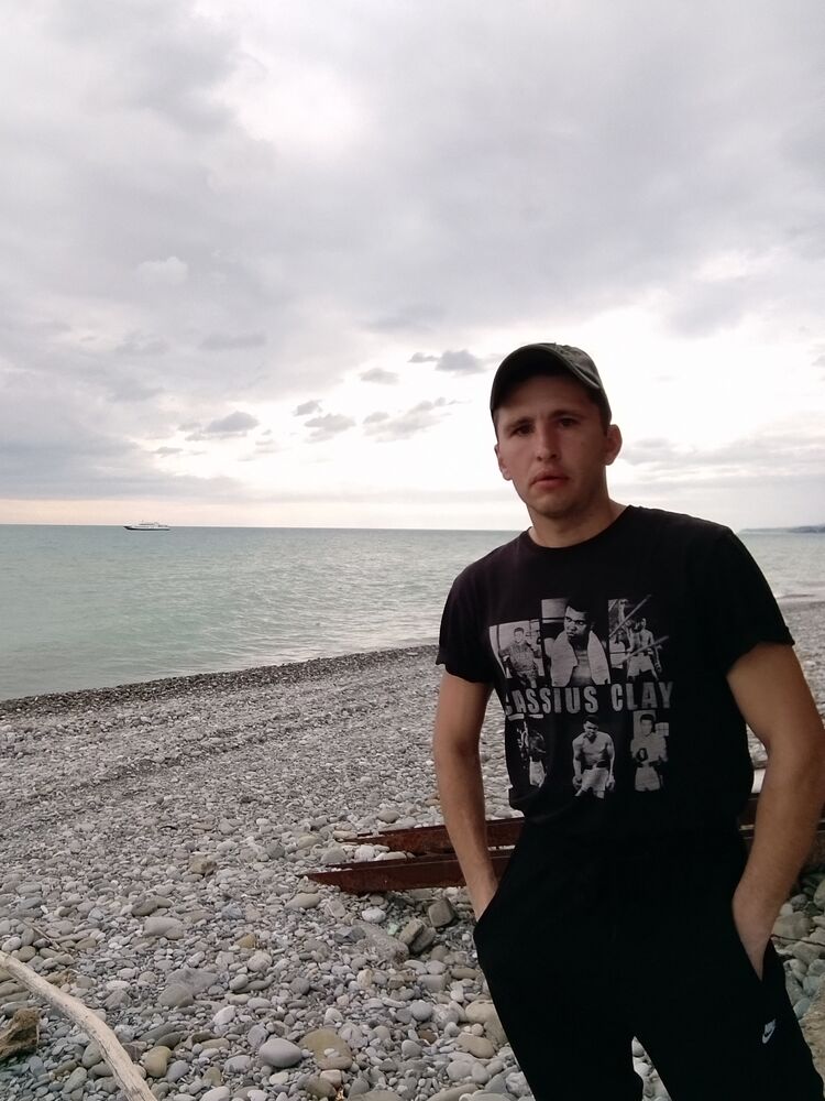  43570736  Dmitry, 35 ,    