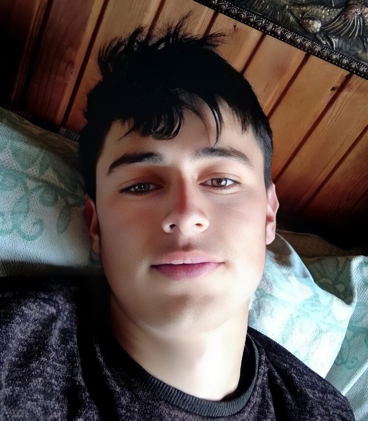 ,   Ams, 23 ,  
