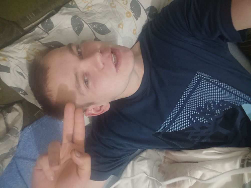  42944936  , 24 ,    