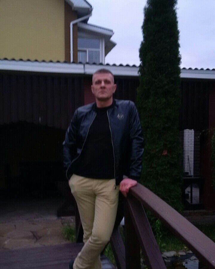  ,   Vitalik, 49 ,   ,   , c 