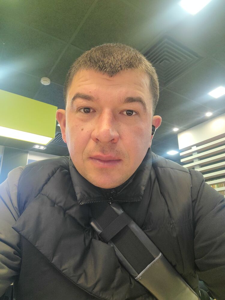  49890946  , 35 ,    