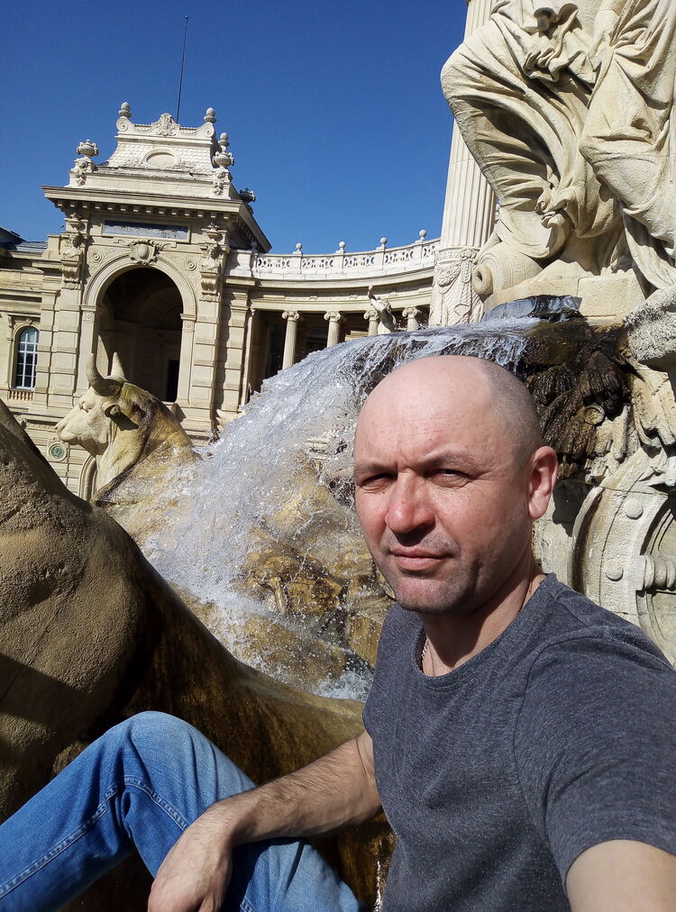  24125066  Viacheslav, 45 ,    