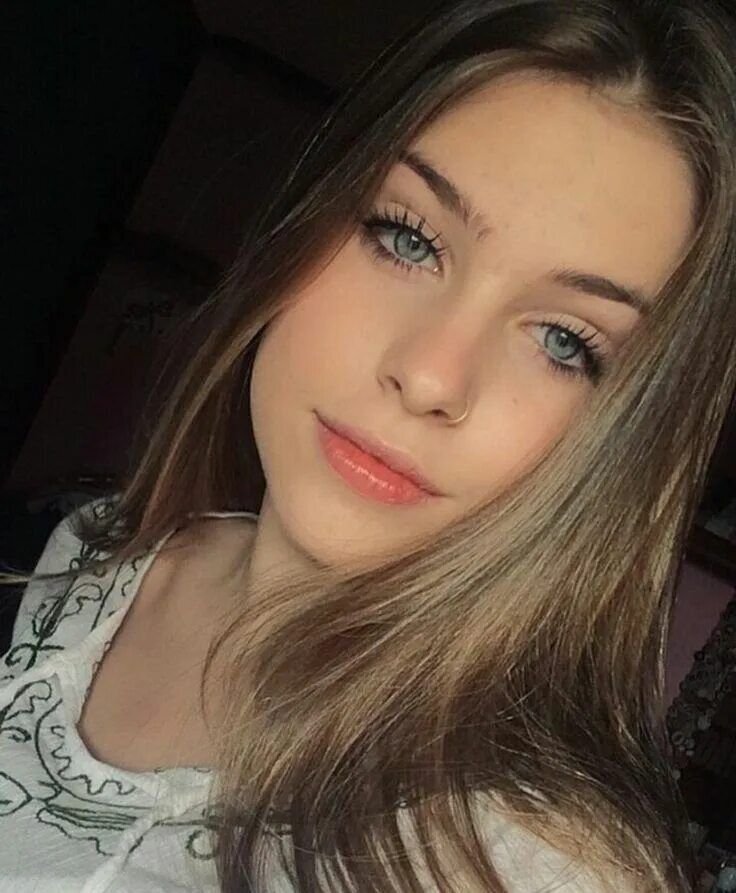  46851396  , 25 ,    