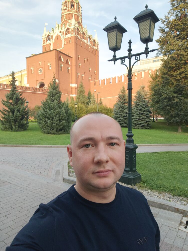  46022516  Sergey, 37 ,    