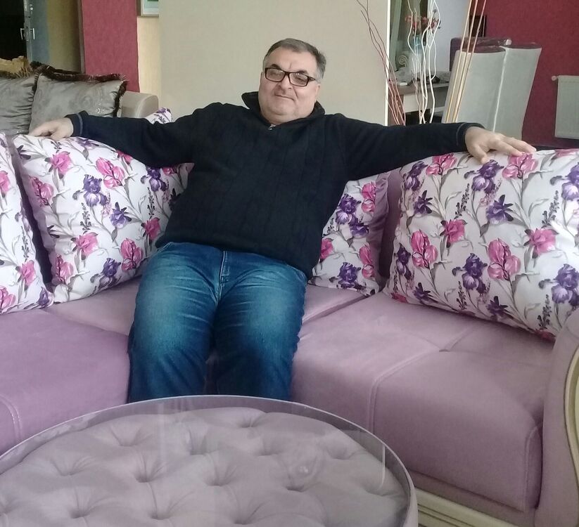  ,   Ali, 52 ,   ,   , c 