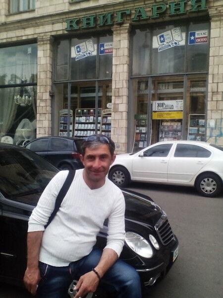  11687086  Ramaz, 49 ,    