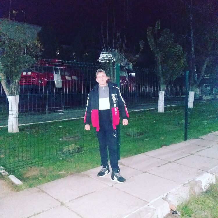  22780676  , 25 ,    