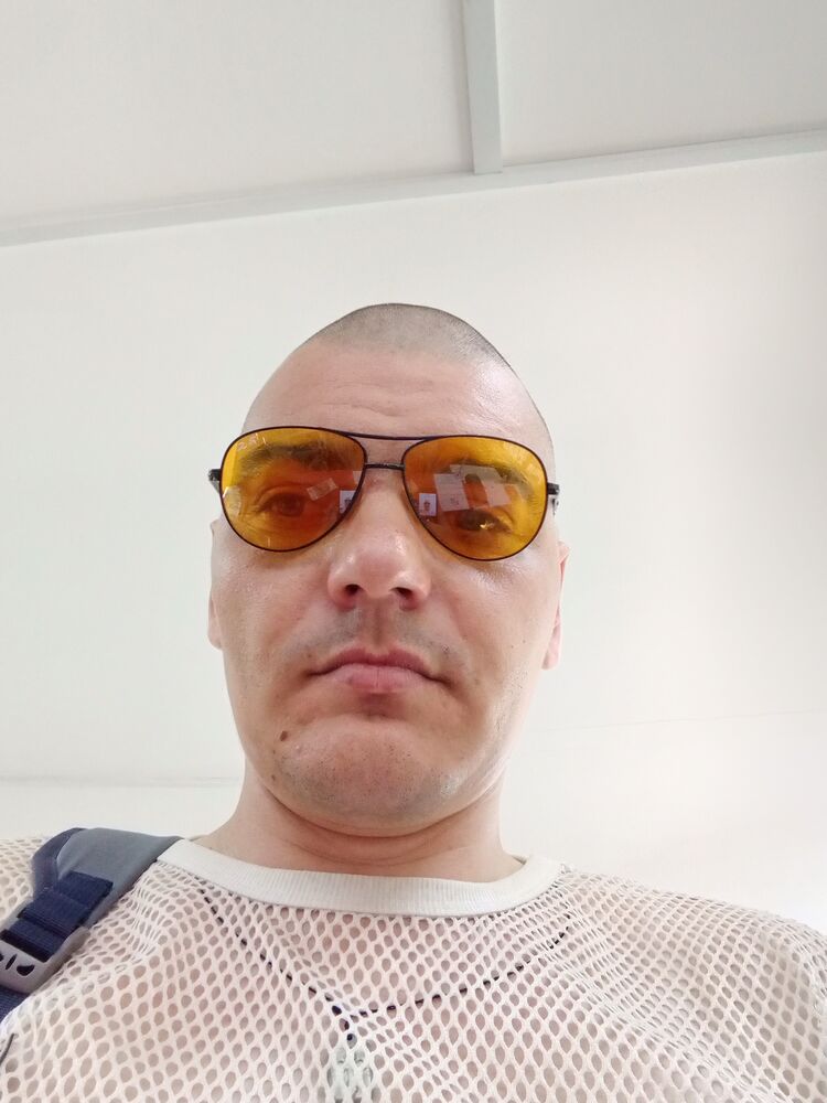  53645046  , 42 ,    