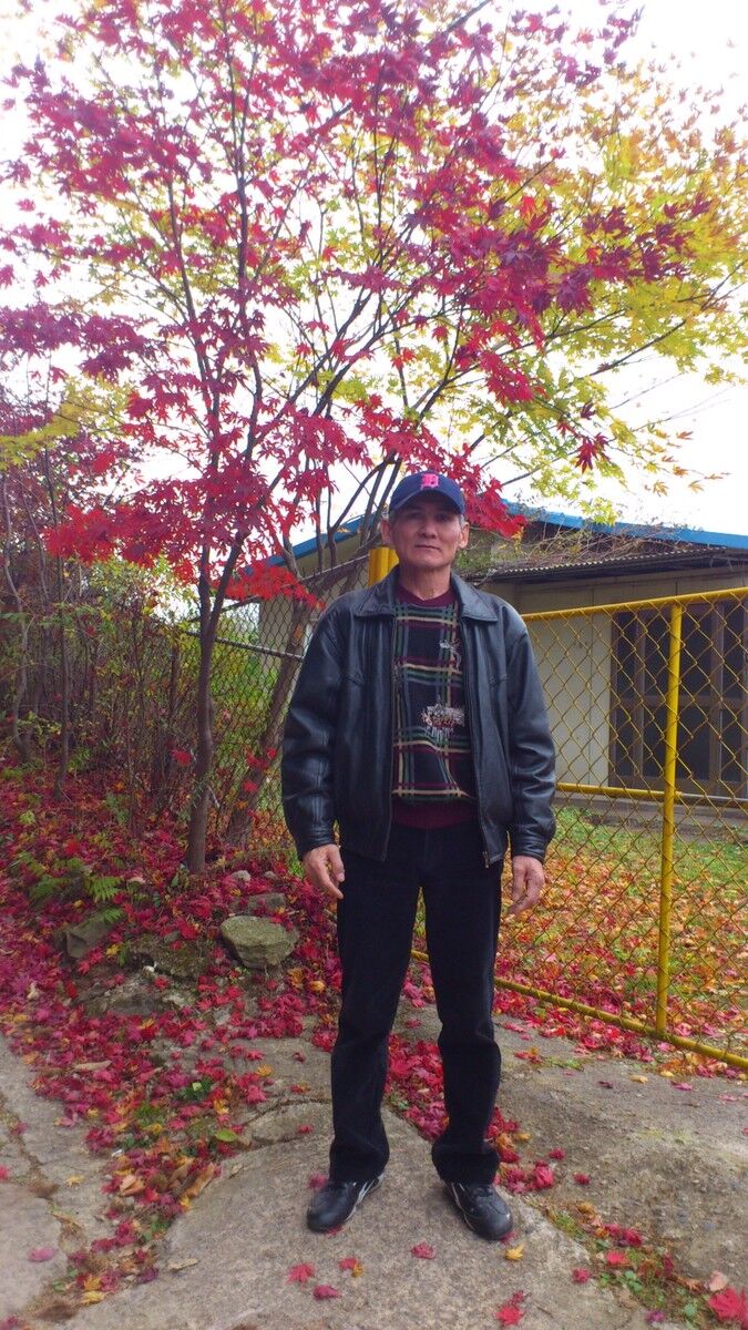  13882896  Abdimalik, 66 ,    