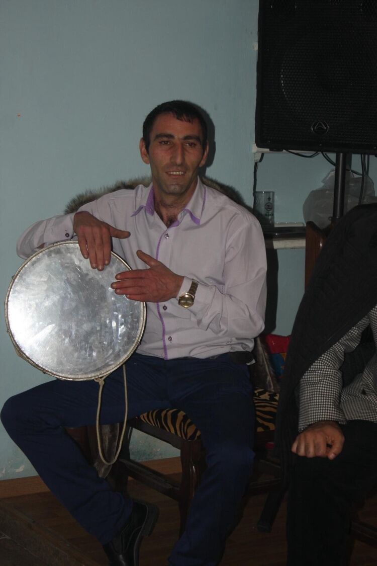  ,   Artem, 36 ,   ,   , c , 