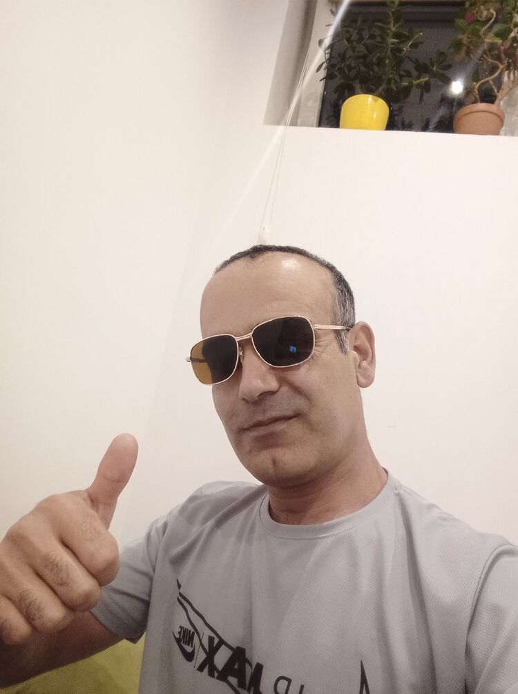  46686366  , 42 ,    