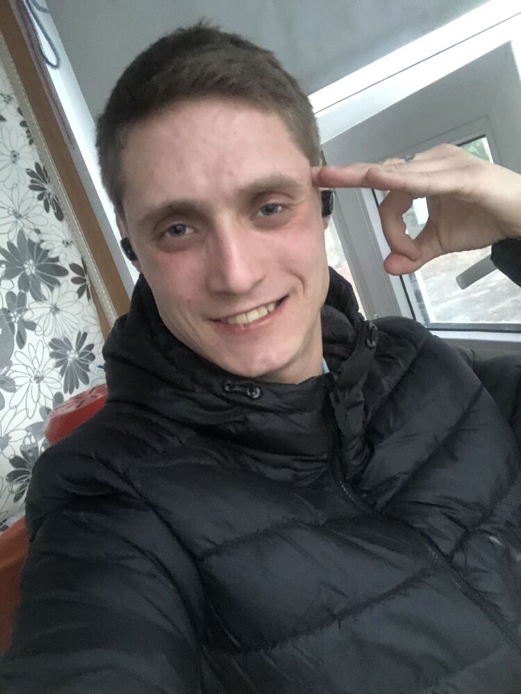  32718926  , 31 ,    -