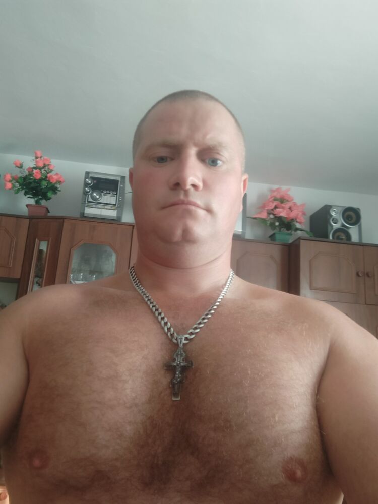  ,   Oleksandr, 37 ,     , c , 