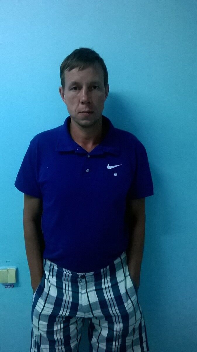  10161156  Smanivan, 43 ,    