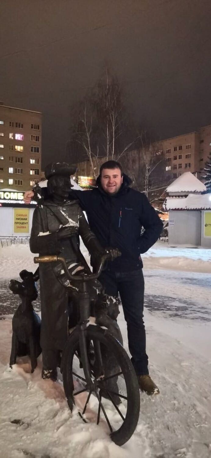  ,   Vitaly, 35 ,   ,   , c 